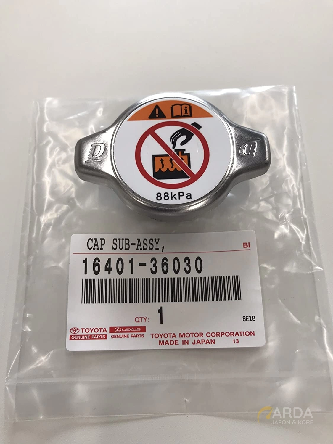 TOYOTA COROLLA RADYATÖR KAPAĞI 